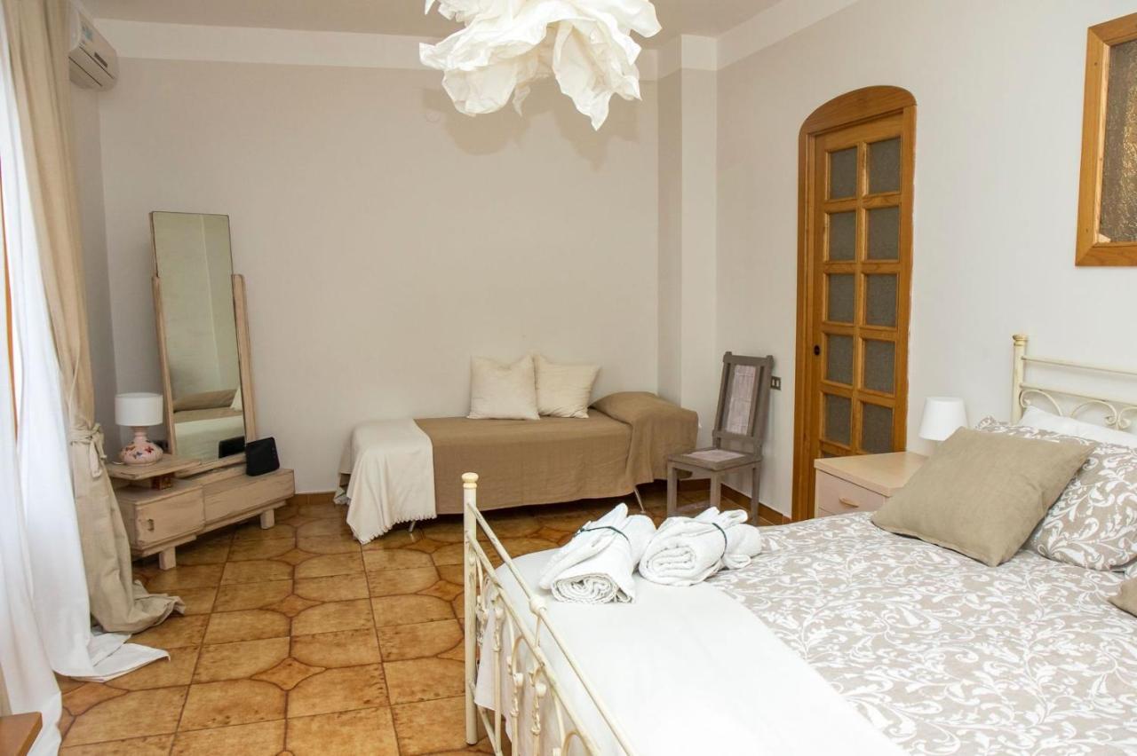 Seascape - Noemi'S Rooms Віко-Екуенсе Екстер'єр фото